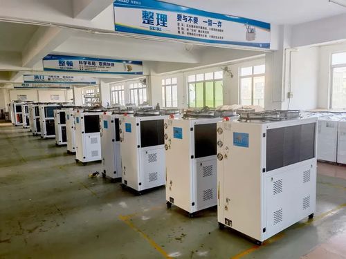 최신 회사 뉴스 10 HP 공기 냉각 산업 냉장고와 다른 냉각 솔루션을 비교